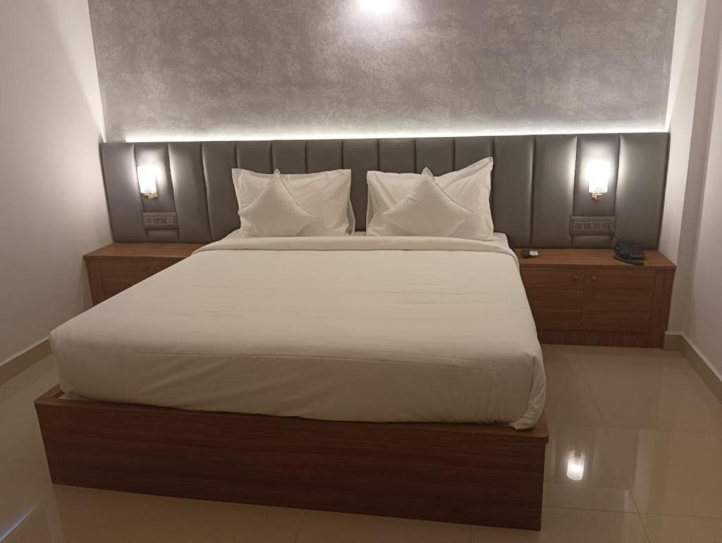 White Lake Resort Bilikere Dış mekan fotoğraf